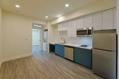 Main picture of 1037 Dewey Ave