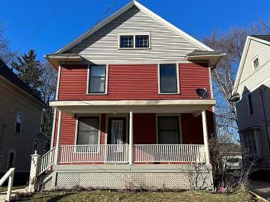 Main picture of 827 Baldwin St SE