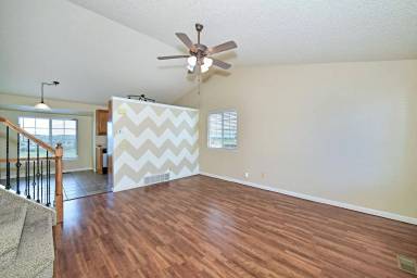 Main picture of 4475 Ramblewood Dr