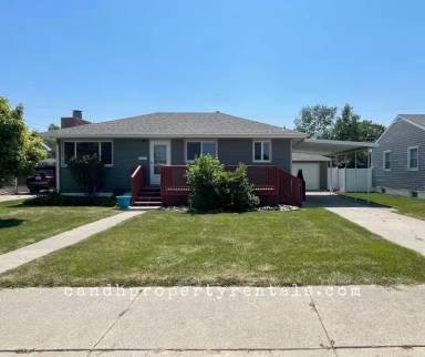 Main picture of 1806 Alderson Ave