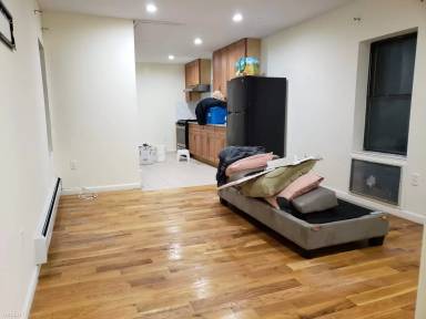 Main picture of 2372 Boynton Pl