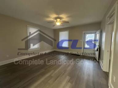 Main picture of 1106 S 11th 1/2 St