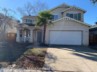 Main picture of 1842 Highland Way