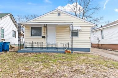 Main picture of 1850 S 19th St