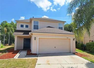 Main picture of 8401 Crescent Moon Dr