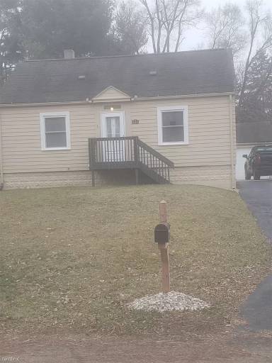 Main picture of 227 Pierce Ave