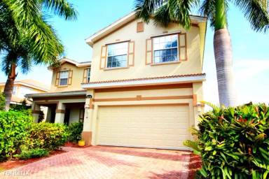 Main picture of 8578 Colony Trace Dr