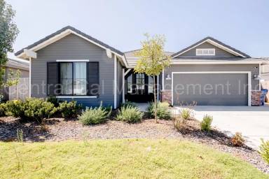 Main picture of 14927 Maryvale Ave