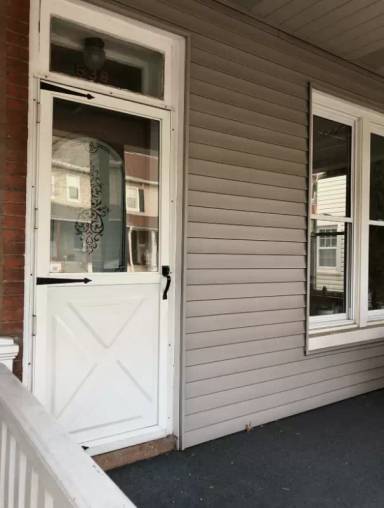 Main picture of 538 Main St