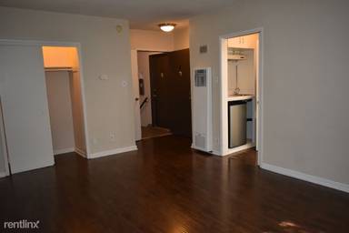 Main picture of 1475 S Wooster St