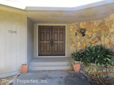 Main picture of 7508 E Hurlbut Ave