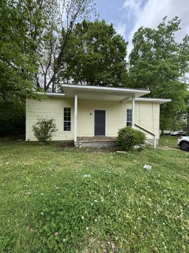 Main picture of 710 Long Ave