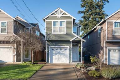 Main picture of 8805 N Burrage Ave