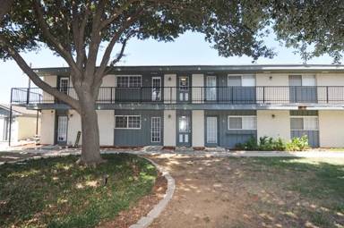 Main picture of 1207 W Wall St