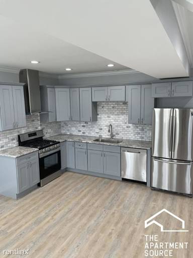 Main picture of 3703 W Belmont Ave