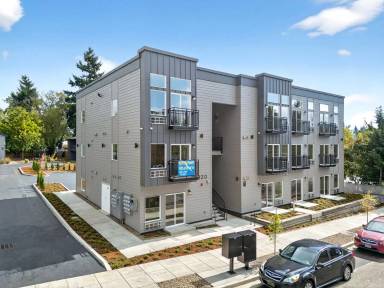 Main picture of 3320 SE 90th Pl