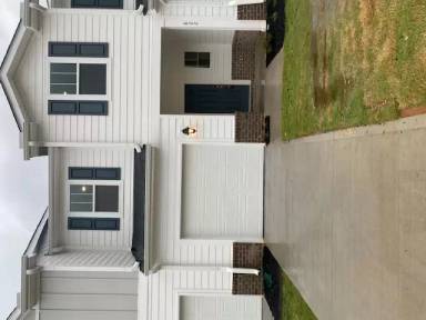 Main picture of 842 Thread Way