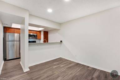 Main picture of 3802 Menchaca Rd