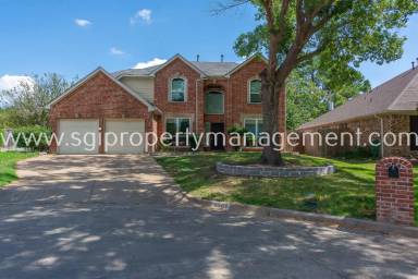 Main picture of 6001 Pinwood Cir