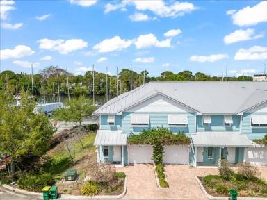 Main picture of 104 Parrotfish Ln