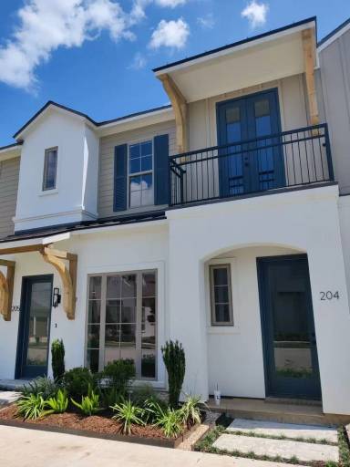 Main picture of 115 Gaunt Ln