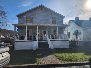 Main picture of 2350 Overbrook Ave
