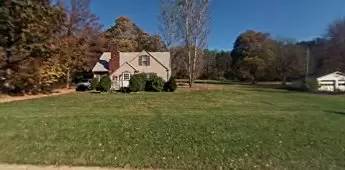 Main picture of 2203 S Hermitage Rd