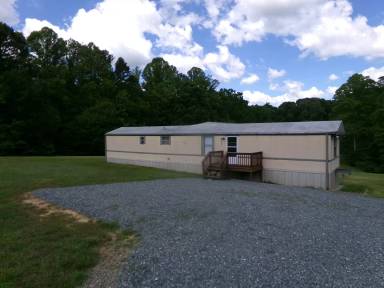 Main picture of 5439 Walls Lake Rd