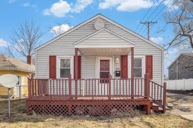 Main picture of 606 Meridian St
