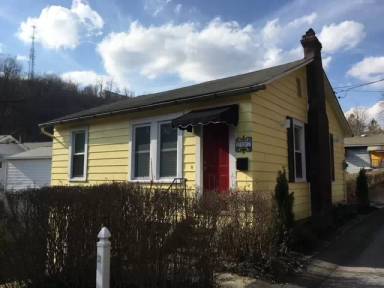 Main picture of 303 Run St