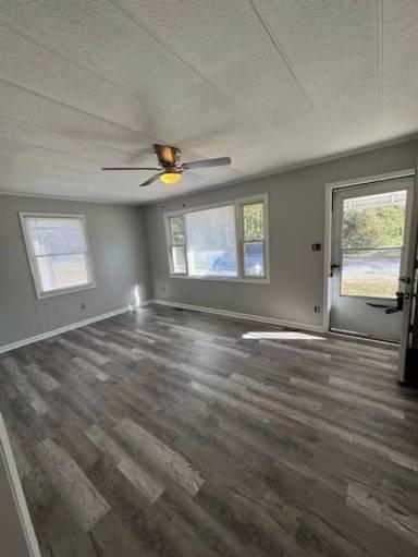 Main picture of 904 Carson Ave