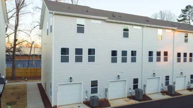 Main picture of 4110 Salient St