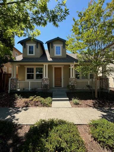 Main picture of 2833 Linwood Ave