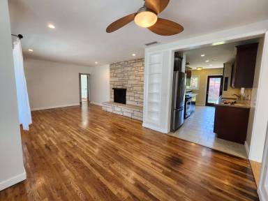Main picture of 4138 E Wilton St