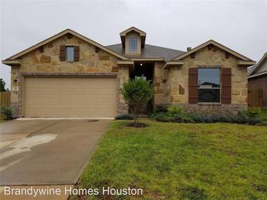 Main picture of 103 Renaissance Ct
