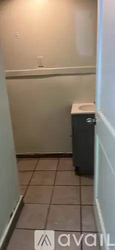 Main picture of 414 Lake Ave