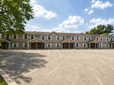 Main picture of 2206 E Macs Ct