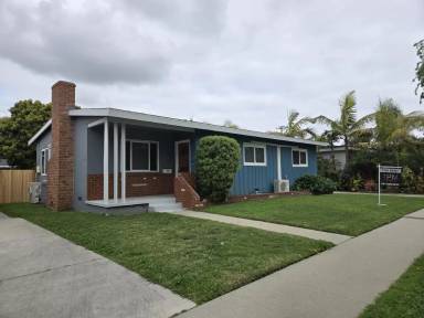 Main picture of 2345 Tevis Ave