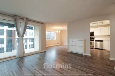 Main picture of 8720 Phinney Ave N
