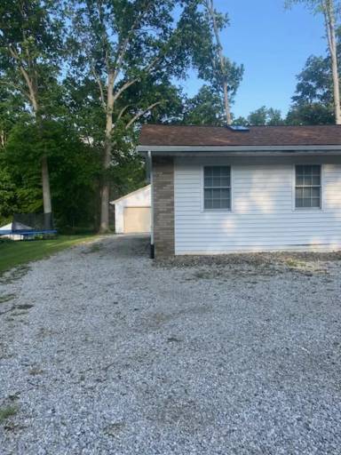 Main picture of 4129 Stow Rd