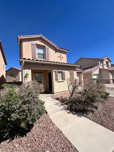 Main picture of 4939 Volcanic Rock Ln