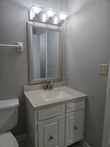 Main picture of 1516 Deer Lake Dr