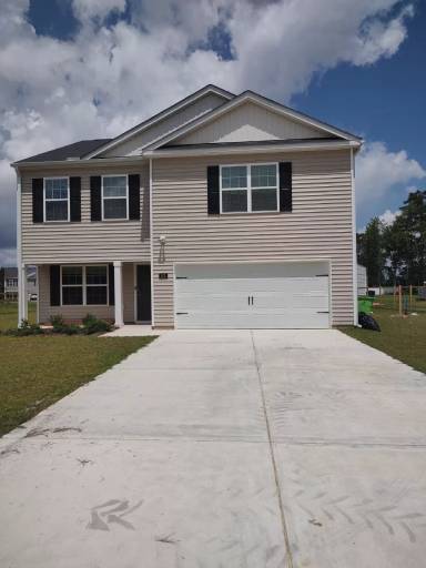 Main picture of 405 King Creek Dr