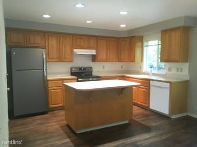 Main picture of 327 S 58th St