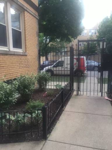 Main picture of 4423 W Fullerton Ave
