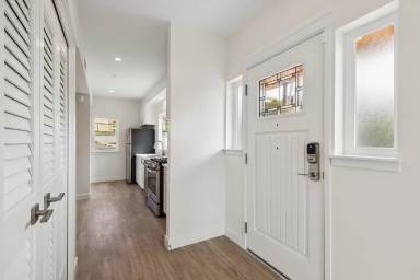 Main picture of 601 Lexington Ave