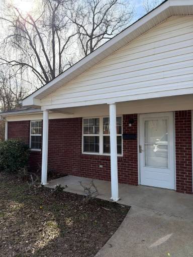 Main picture of 427 N Wilson Ave