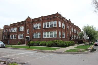 Main picture of 2651 N Harding Ave