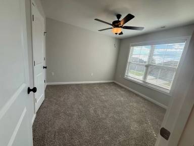 Main picture of 6469 Fortuna Ave