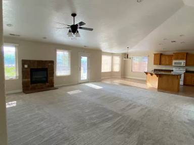 Main picture of 828 N 225 W